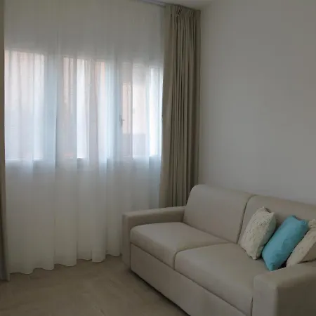 Estia Apartment